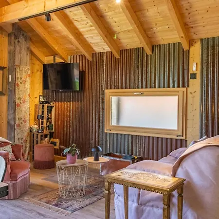 La Grange Du Lutrin Casa vacanze *
